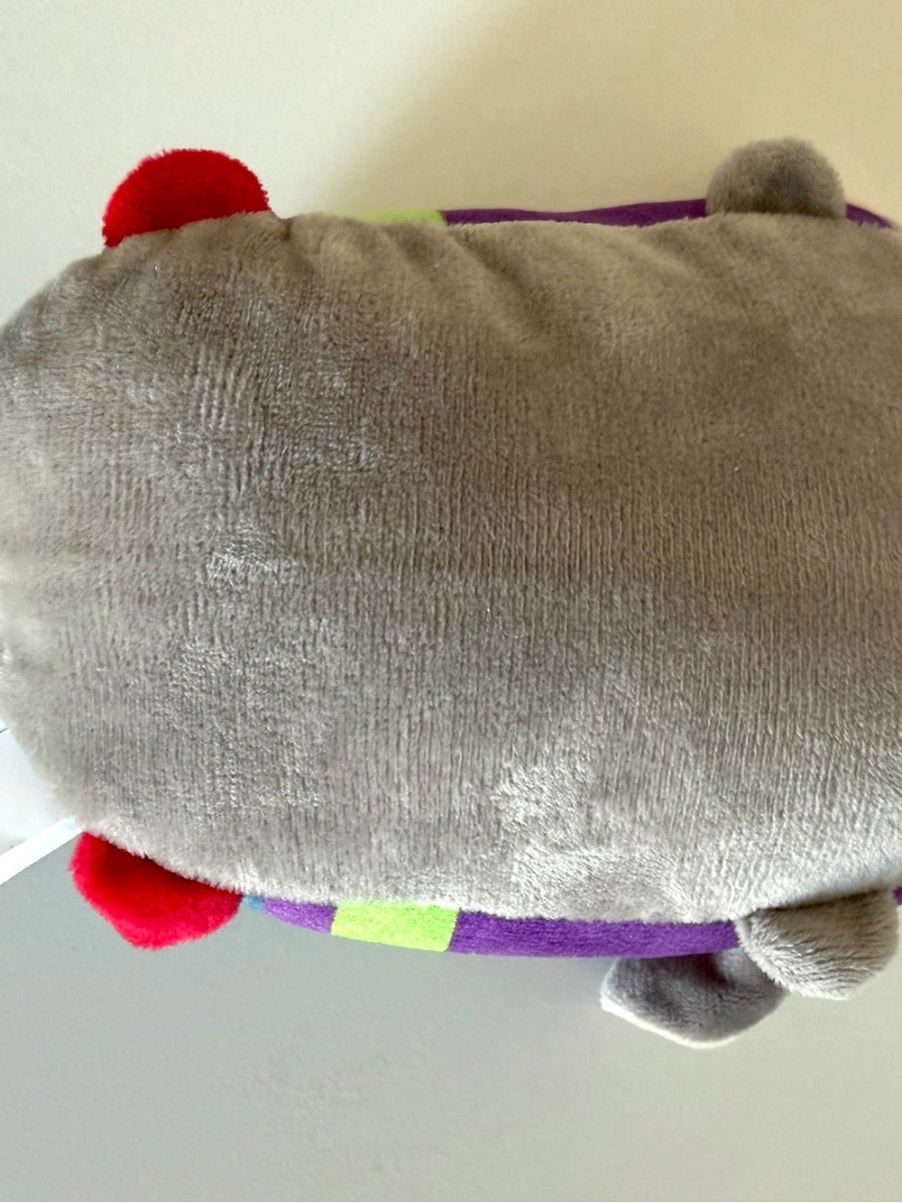 Chuck E Cheese Mouse 7” Stackable Tsum Tsum Style Stuffed Plush Mascot Prize Toy - Picture 10 of 12